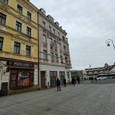Family Apartment Kv Karlovy Vary Luaran gambar