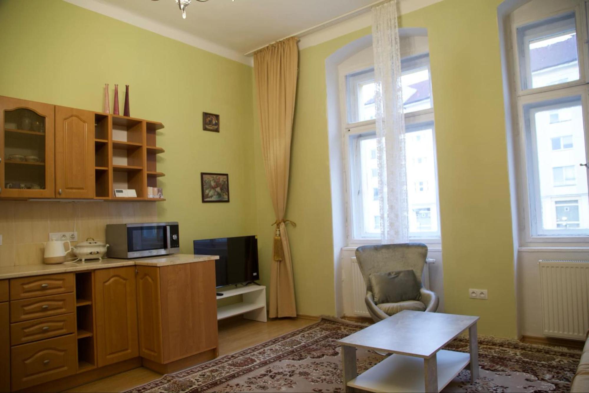Family Apartment Kv Karlovy Vary Luaran gambar